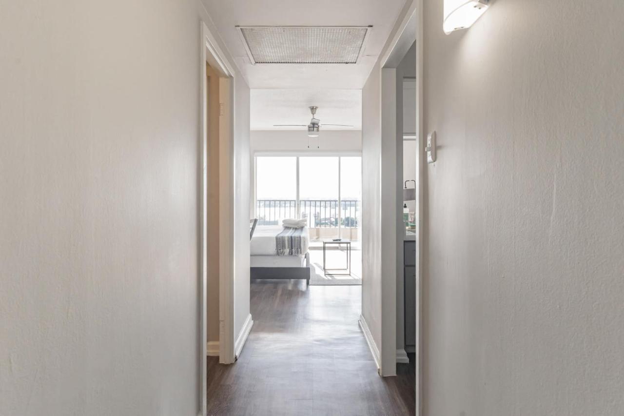 Bargain Downtown Memphis Apartment W Amenities Exteriör bild