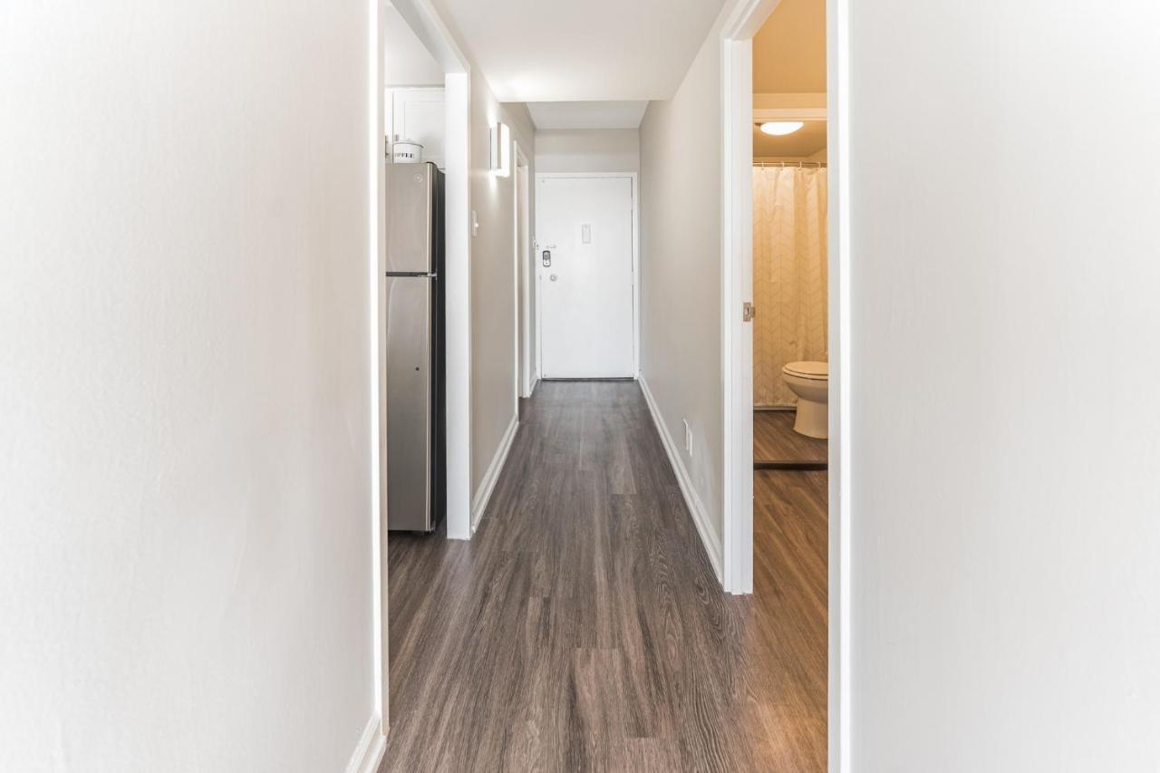 Bargain Downtown Memphis Apartment W Amenities Exteriör bild